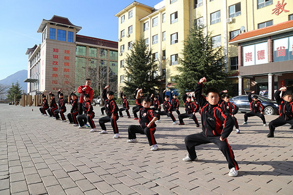 少林寺释小龙武术学校