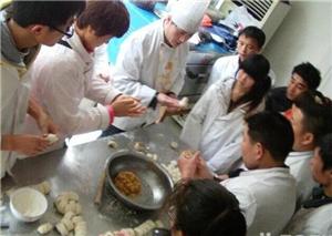 包点技术是在哪里学的 哪里有中式面点培训