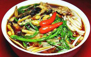 柳州螺蛳粉技术哪里有学 螺蛳粉培训（图）_2