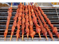 学烤羊肉串哪里教的最正宗石家庄羊