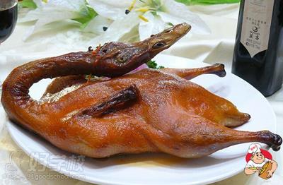 啤酒烤鸭美食成品
