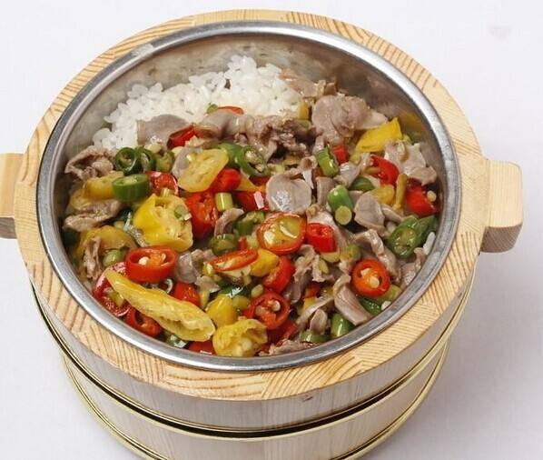 江西哪里有正宗木桶饭技术培训（图）_1