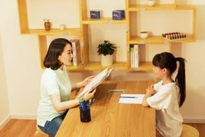 孩子情商低如何改善？合肥金色雨林来解答