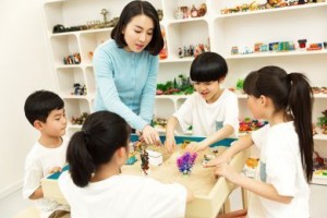 孩子情商低如何改善？南京金色雨林来解答