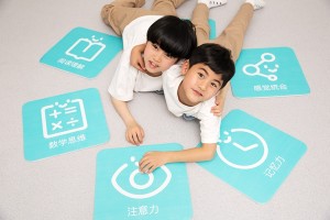 家长必读！张家港金色雨林感统课不只是玩游戏