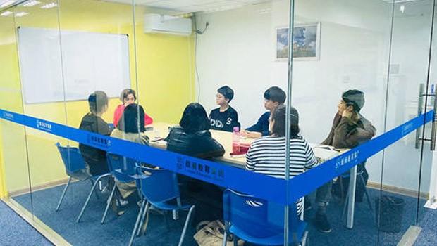 成都朗阁学习氛围