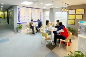 国庆撞中秋，成都朗阁双节大放价豪礼等你来