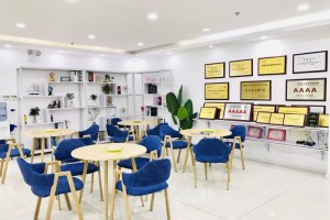 成都朗阁给基础薄弱的提升托福写作的建议