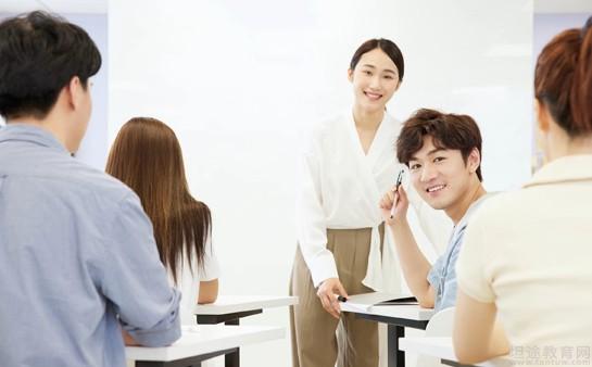 天津青竹学院