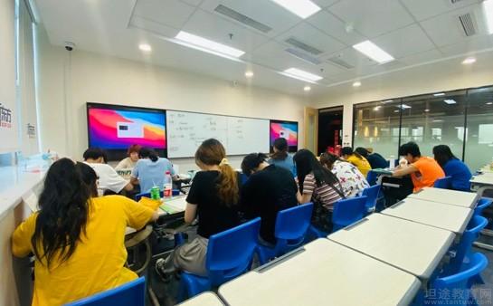 南京新东方学校