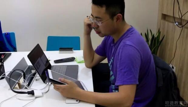 青岛新东方老师