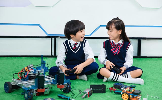 孩子初学编程学什么语言