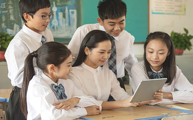 小孩很小就学编程好吗