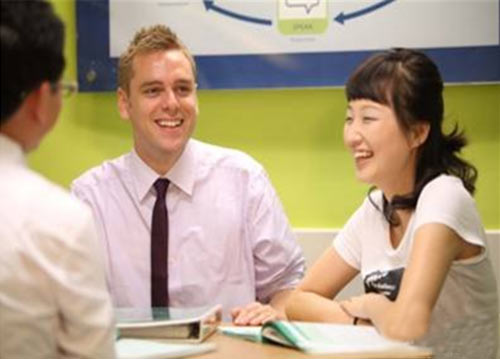 学雅思还是托福