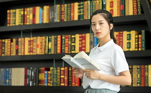 本科应届毕业生可以考MPAcc吗