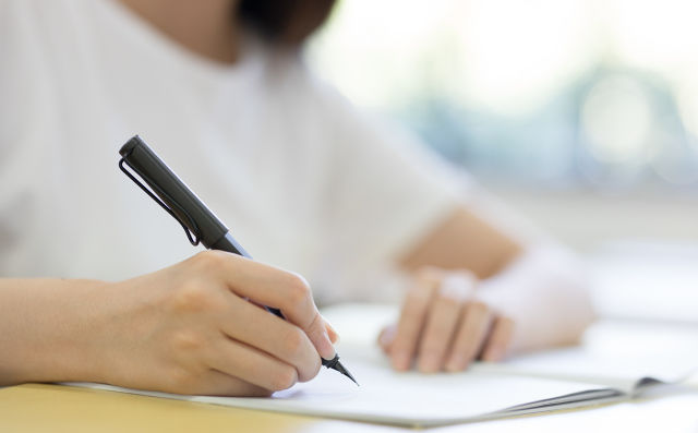 本科生和研究生的区别