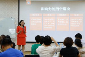 教室环境弯道超车，澜大带你看看别人家孩子的暑期