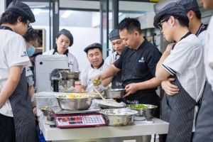成都青羊区咖啡甜点培训学校学费(想学做奶茶培训技术去哪里)