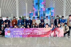 中外教联合授课 樱花国际日语学校帮你提升日语