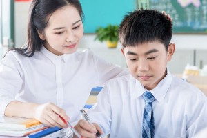 高考冲刺去哪里？金博教育为你助力
