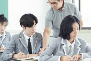 2025青岛预高一如何培养学生的读写能力