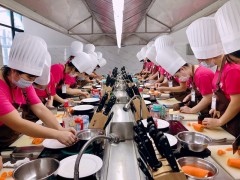 东莞多喜娃月嫂公司的月子餐具体是怎么定制的？