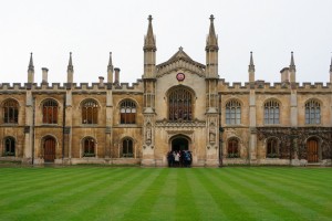 英镑大涨 新东方帮你分析对留学的影响