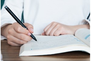 沈阳学大教育校区隔壁王老师 帮孩子建立学习自信