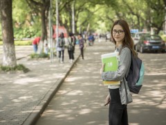 成都如何选择考研机构？